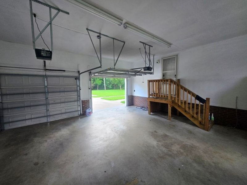 Building Photo - 6151 Harrisontown Rd