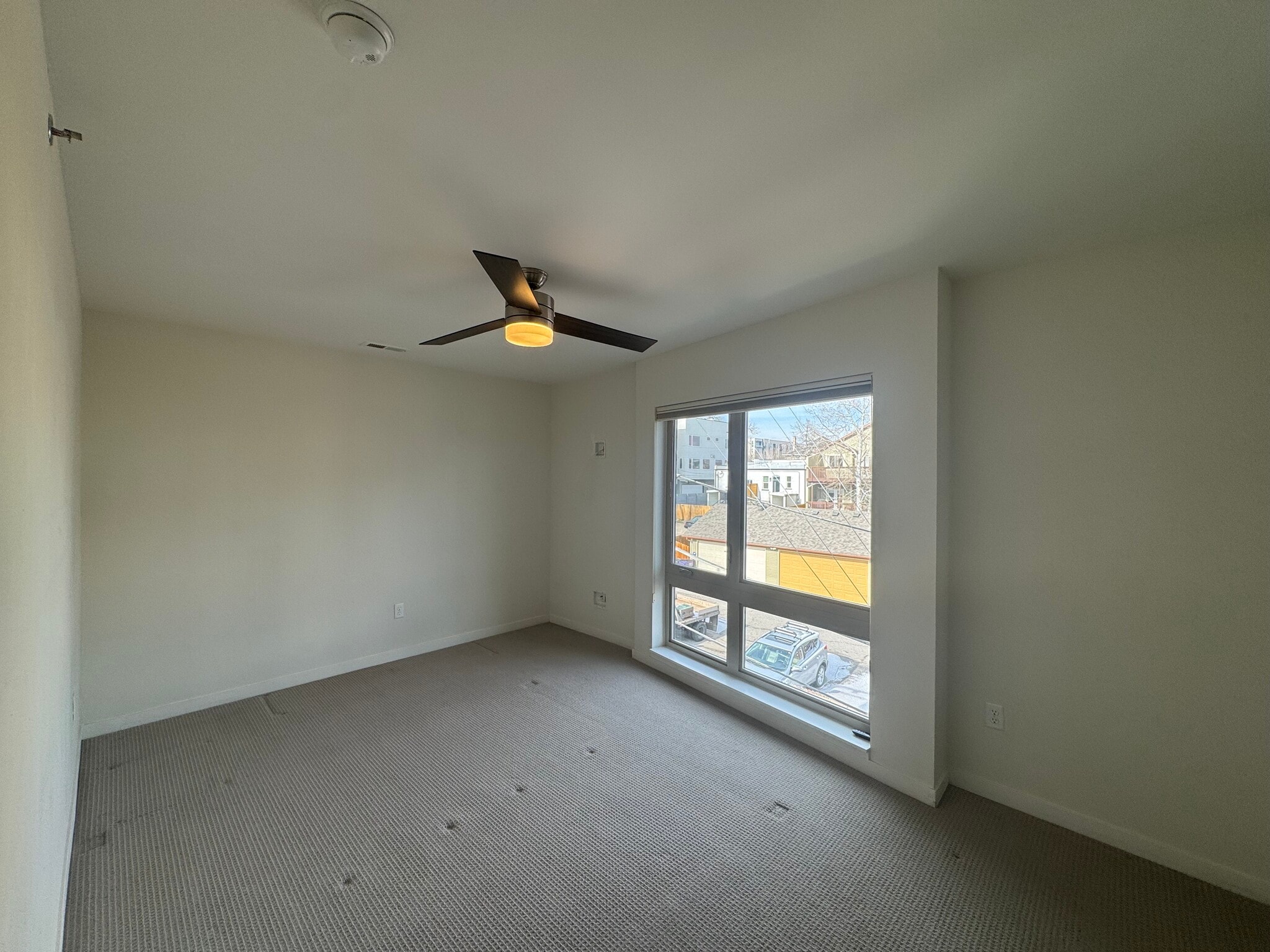 Building Photo - 2625 W 25th Ave