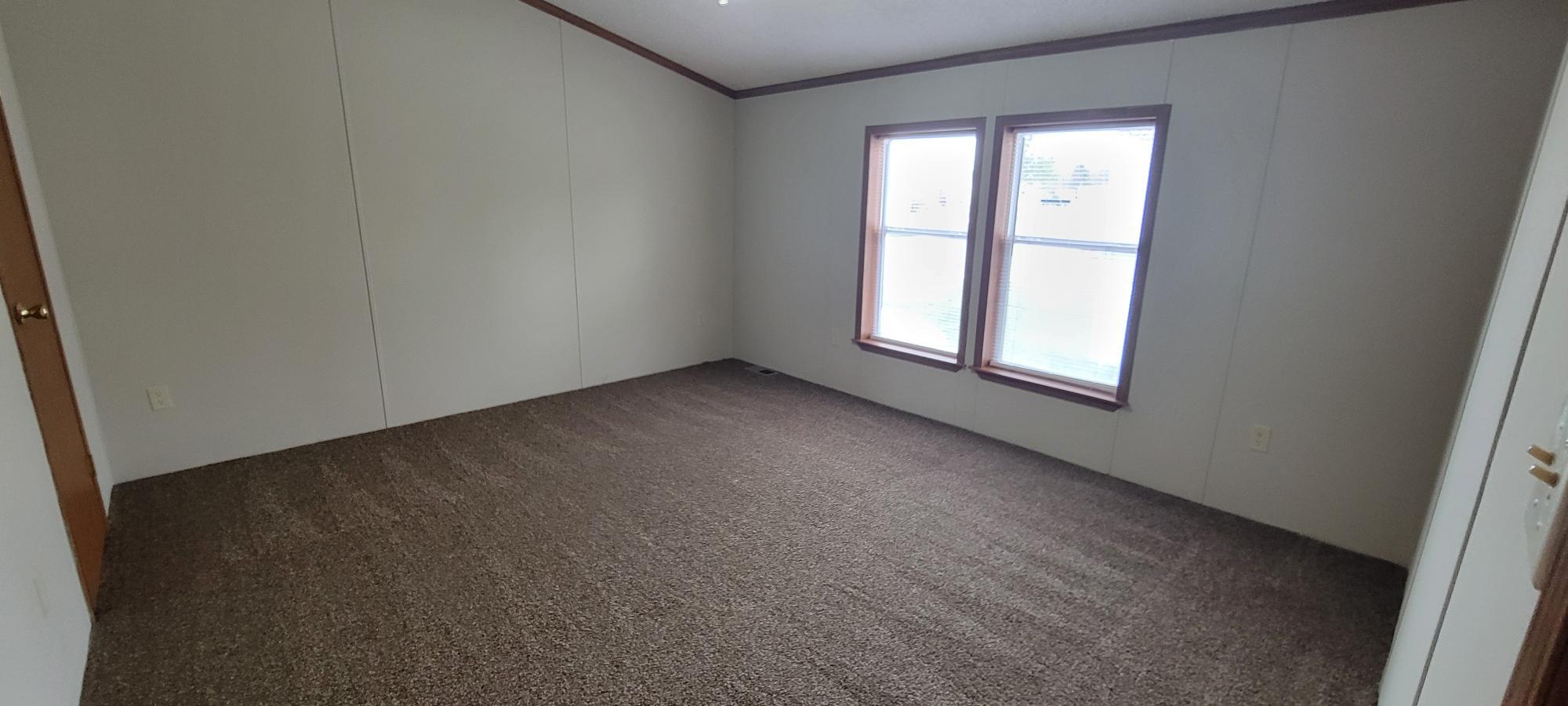 Building Photo - 9890 Eastwinds Dr