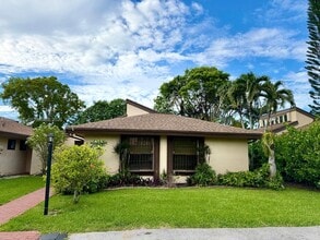 Building Photo - 9119 SW 129th Ln