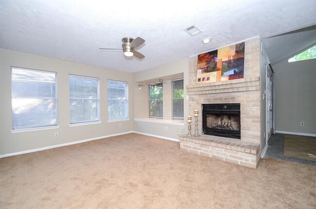 Building Photo - 8746 E Rylander Cir