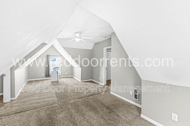 Building Photo - 2037 Bellefontaine St