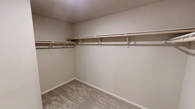 Building Photo - "Spacious 4-Bedroom Gem on Luella Drive – Your Perfect Killeen Retreat!"
