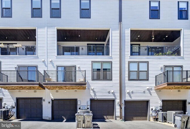 Building Photo - 4053 Legato Rd