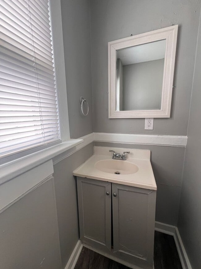 Building Photo - 4121/4123 7th Avenue