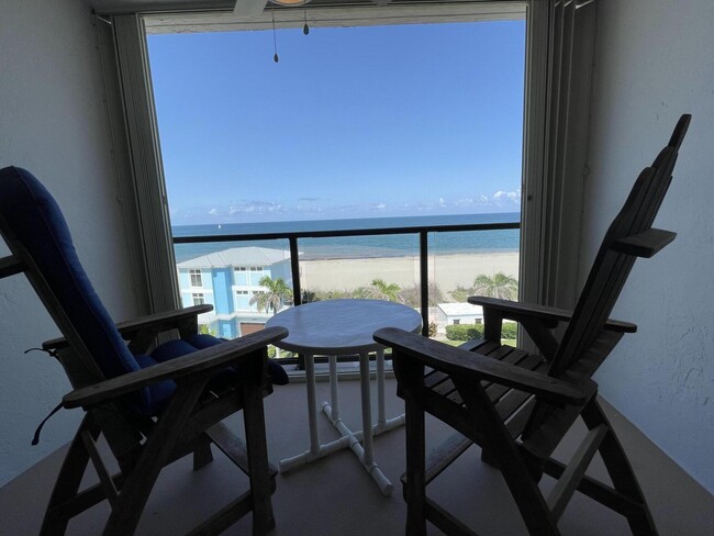 Building Photo - 355 S Ocean Dr