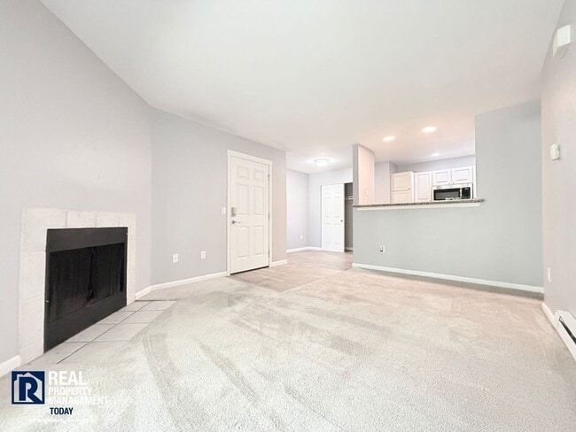 Building Photo - 2609 S 272nd St