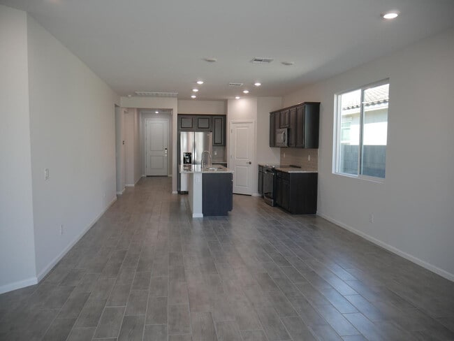 Building Photo - 18156 W Daley Ln