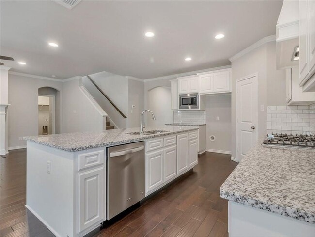 Building Photo - "TCU" Property Available for Pre-leasing!