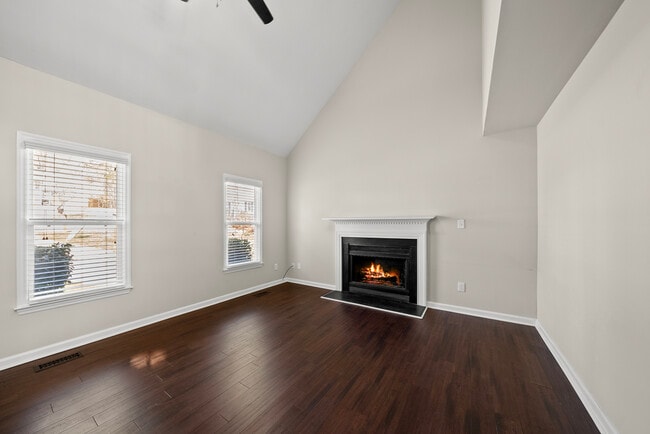 Building Photo - 8324 Bellingham Cir