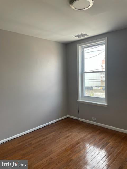 Building Photo - 2555 Grays Ferry Ave