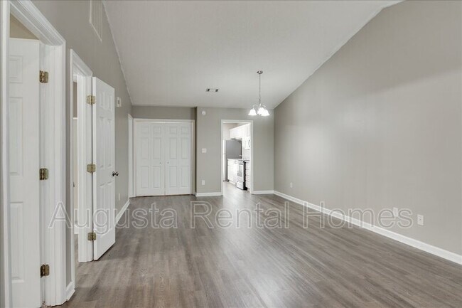 Building Photo - 4035 Calypso Dr