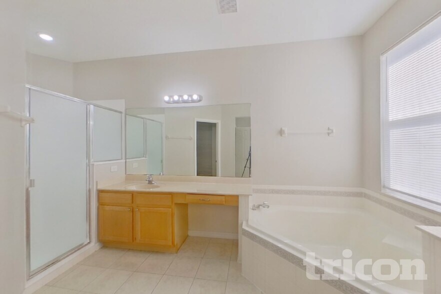 Building Photo - 1815 Honeydew Ct