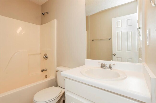 Building Photo - 516 Owens Springs Ln