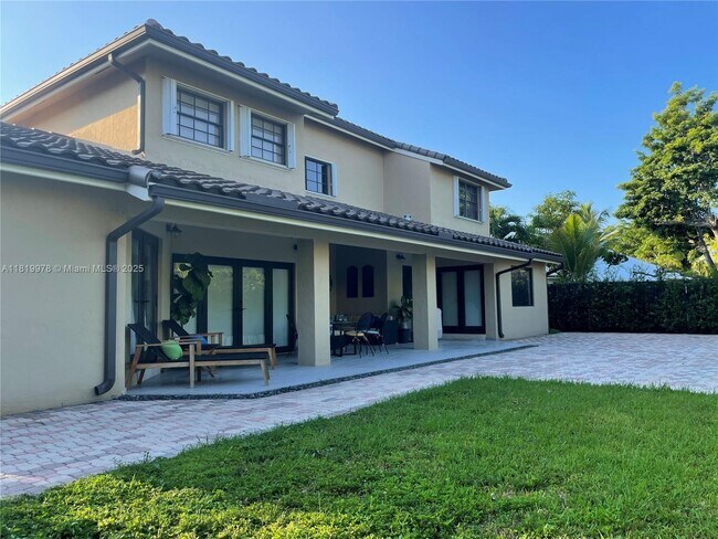 Building Photo - 4664 SW 149th Ct