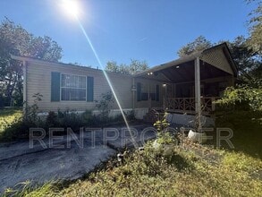 Building Photo - 18240 Lynbrook Rd