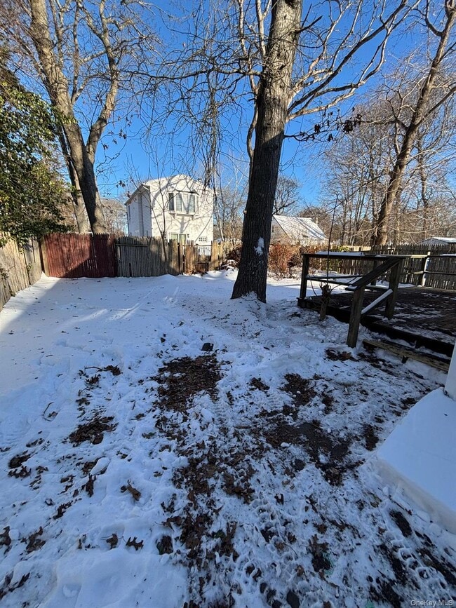 Building Photo - 237 Beaver Dr