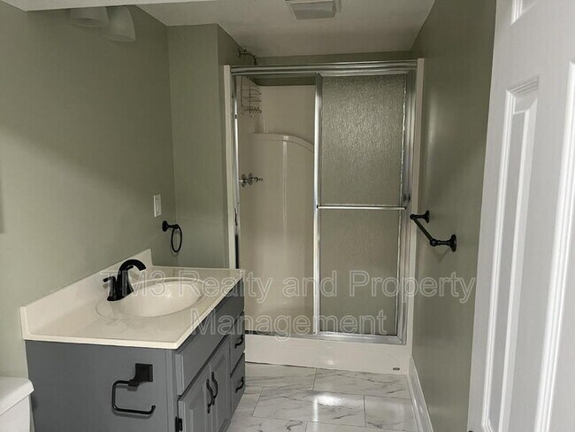 Building Photo - 506 S 17th St
