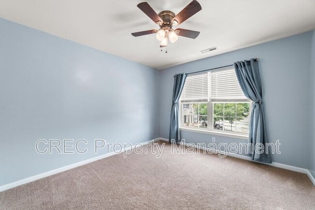 Building Photo - 2451 Scholar Ln