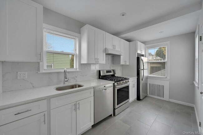 Building Photo - 53 Sterling Ave