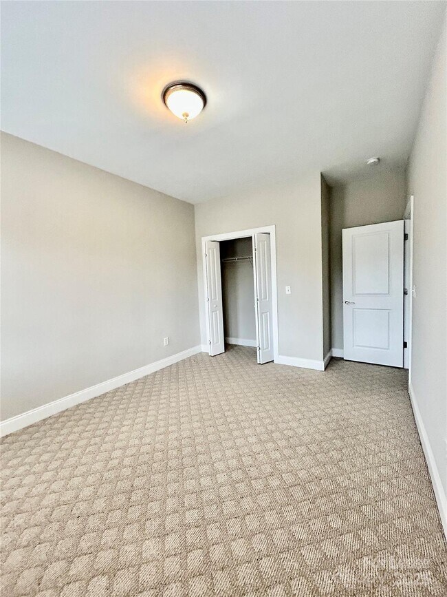 Building Photo - 4670 Dabney Vigor Dr