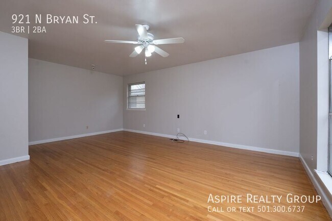 Building Photo - Updated 3 bedroom Home in Midtown