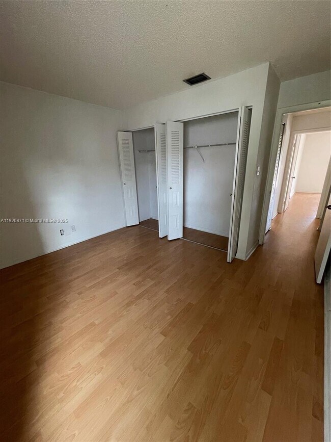 Building Photo - 8237 NW 8th Ct