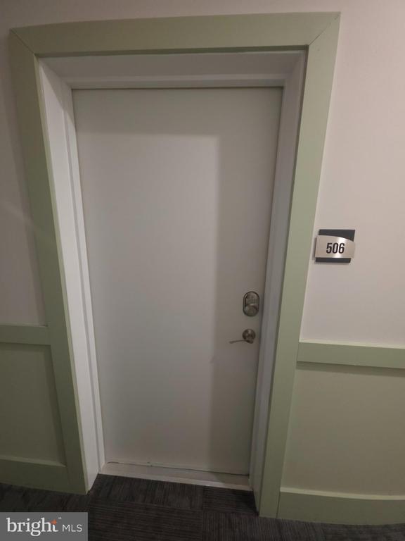 Building Photo - 3503 Midvale Ave