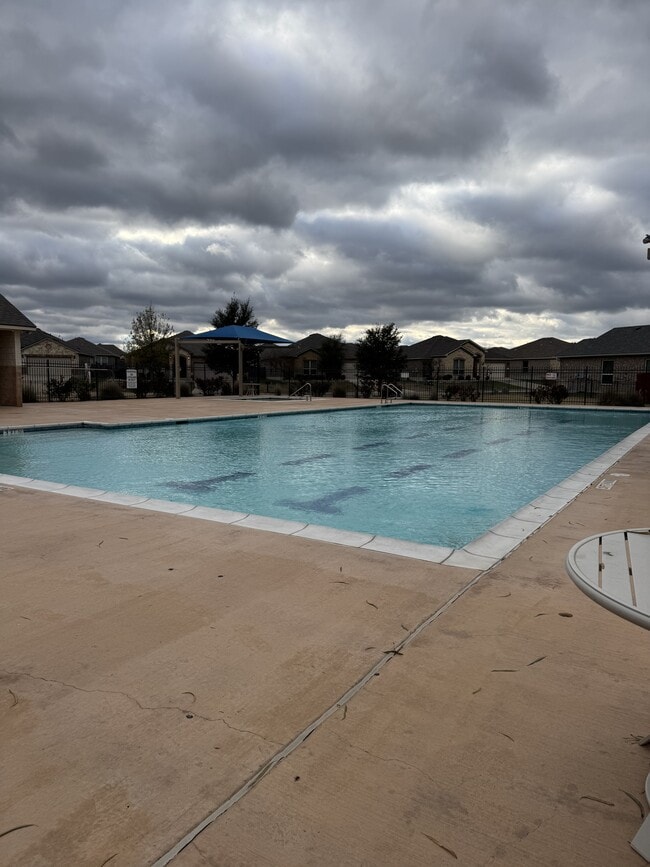 Building Photo - 502 Westchester Ct