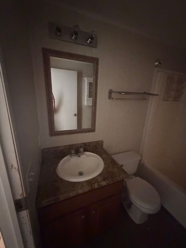 Building Photo - Lanier County Home