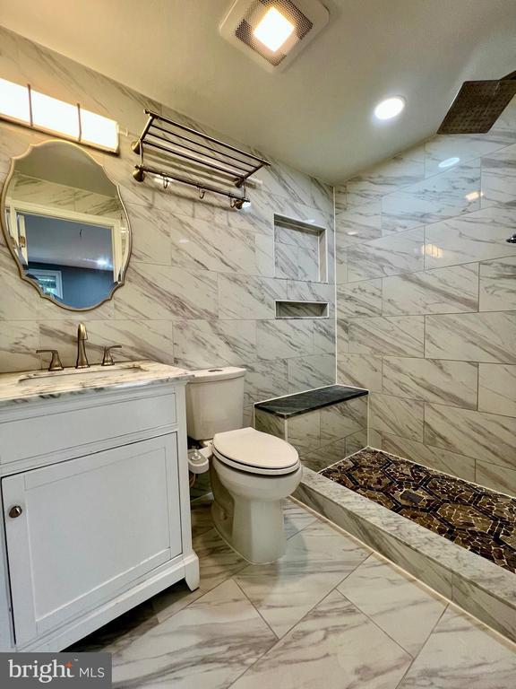 Building Photo - 620 Notabene Dr