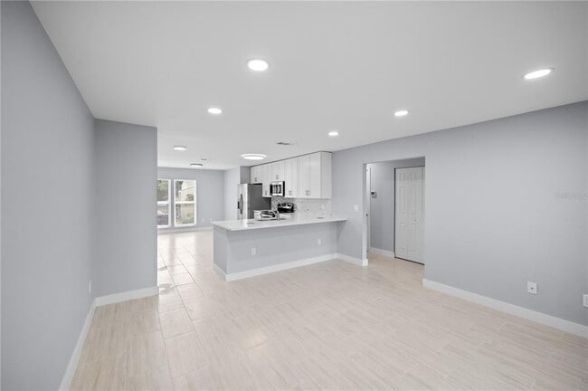 Building Photo - 3453 Clark Rd