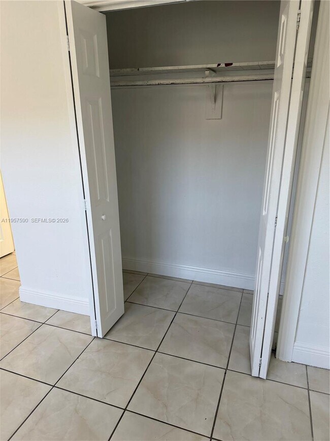 Building Photo - 2287 NW 33rd St