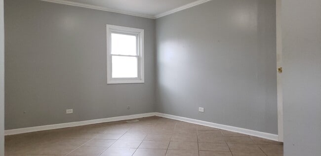 Building Photo - 239 Malibu Dr