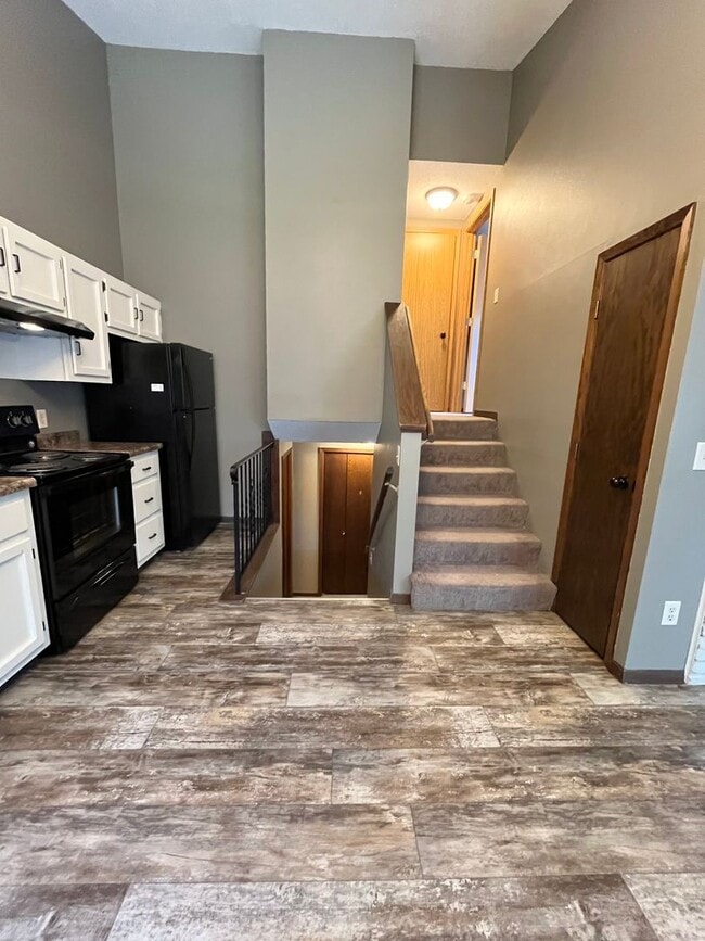 Building Photo - 2 Bed/2 Bath Townhome For Rent in South Sioux Falls!!