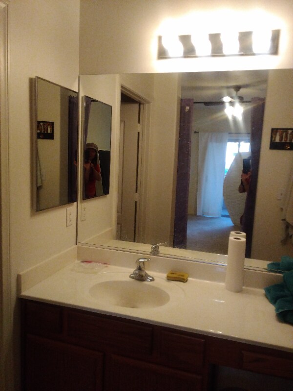 Building Photo - 457 Turtleback Rd