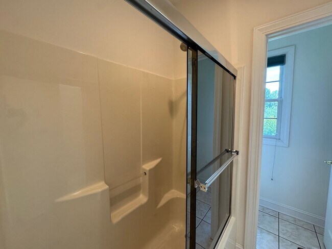 Building Photo - South AVL - Grand Residence in The Cotswol...