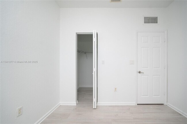 Building Photo - 11501 NW 89th St