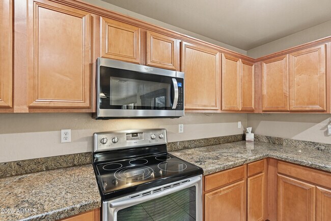 Building Photo - 3032 E Denim Trail