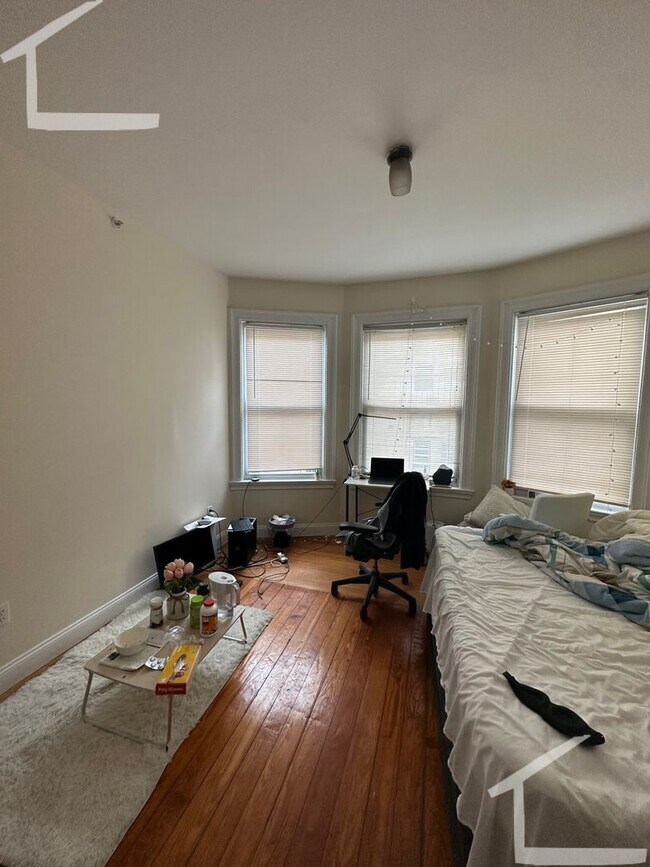 Primary Photo - 2 Bedroom Now Available Right in Allston