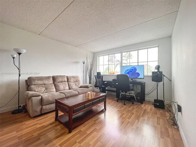 Building Photo - 6195 NW 186th St