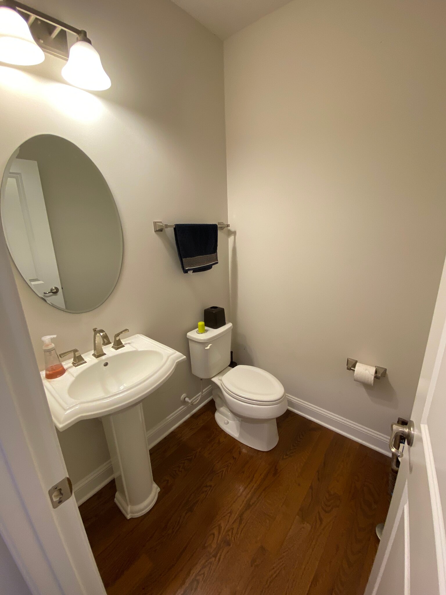 Powder Room - 1709 Stevensan Dr