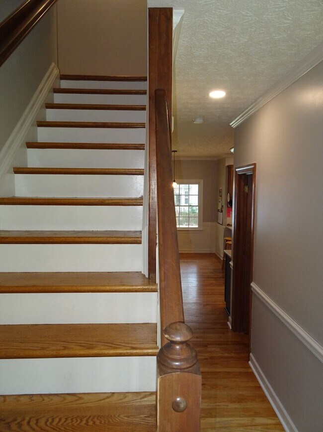 Building Photo - 4 Bedroom 2.5 Bath Home in Powhatan Secondary