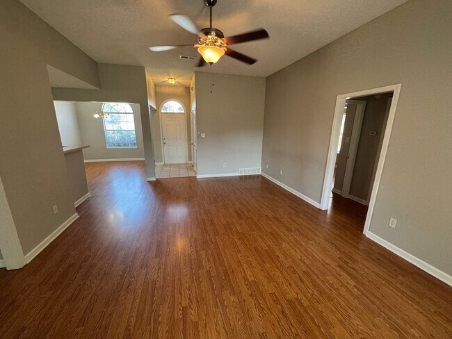 Building Photo - 7081 S Beringer Dr