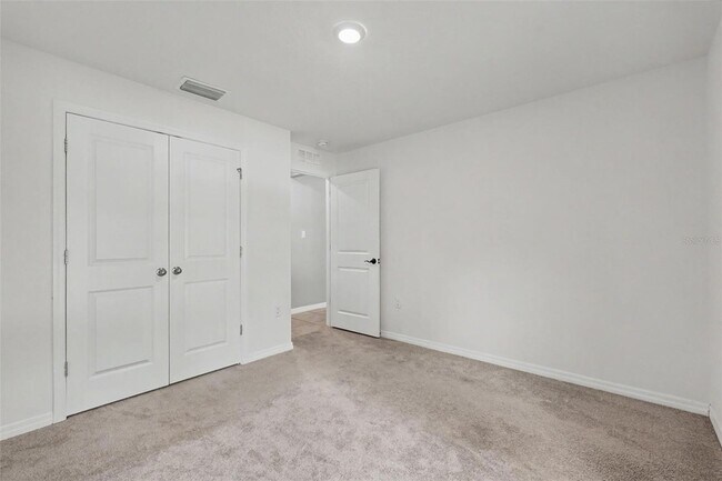 Building Photo - 36851 Goffaux Loop