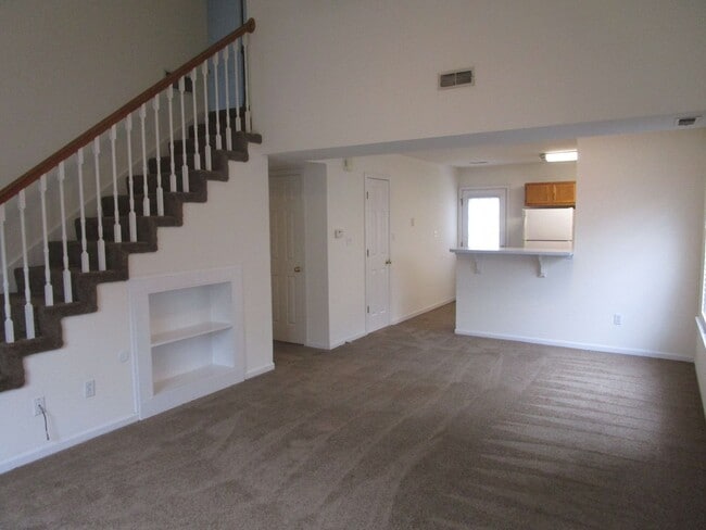 Building Photo - 5013-5015 Carrie Ridge Dr.