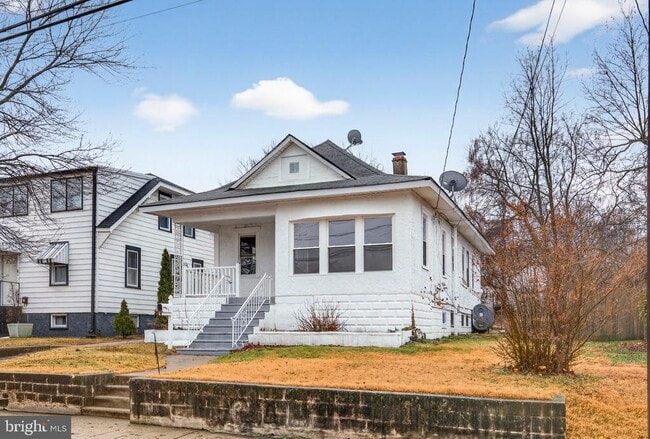 Building Photo - 541 Engard Ave