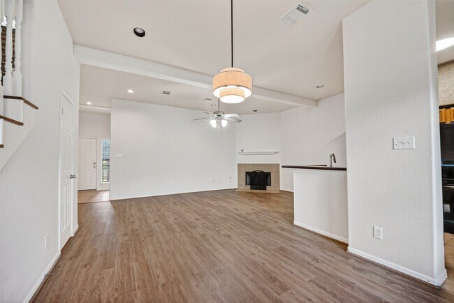 Building Photo - 2346 Bermuda Shores Dr