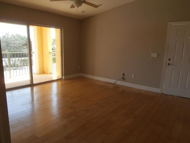 Building Photo - 157 Yacht Club Way