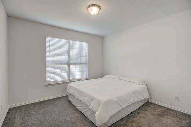 Building Photo - 308 Monteforte Rd